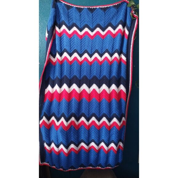 Patriotic Americana Afghan Red White & Blue Throw Blanket Crochet - Picture 1 of 3